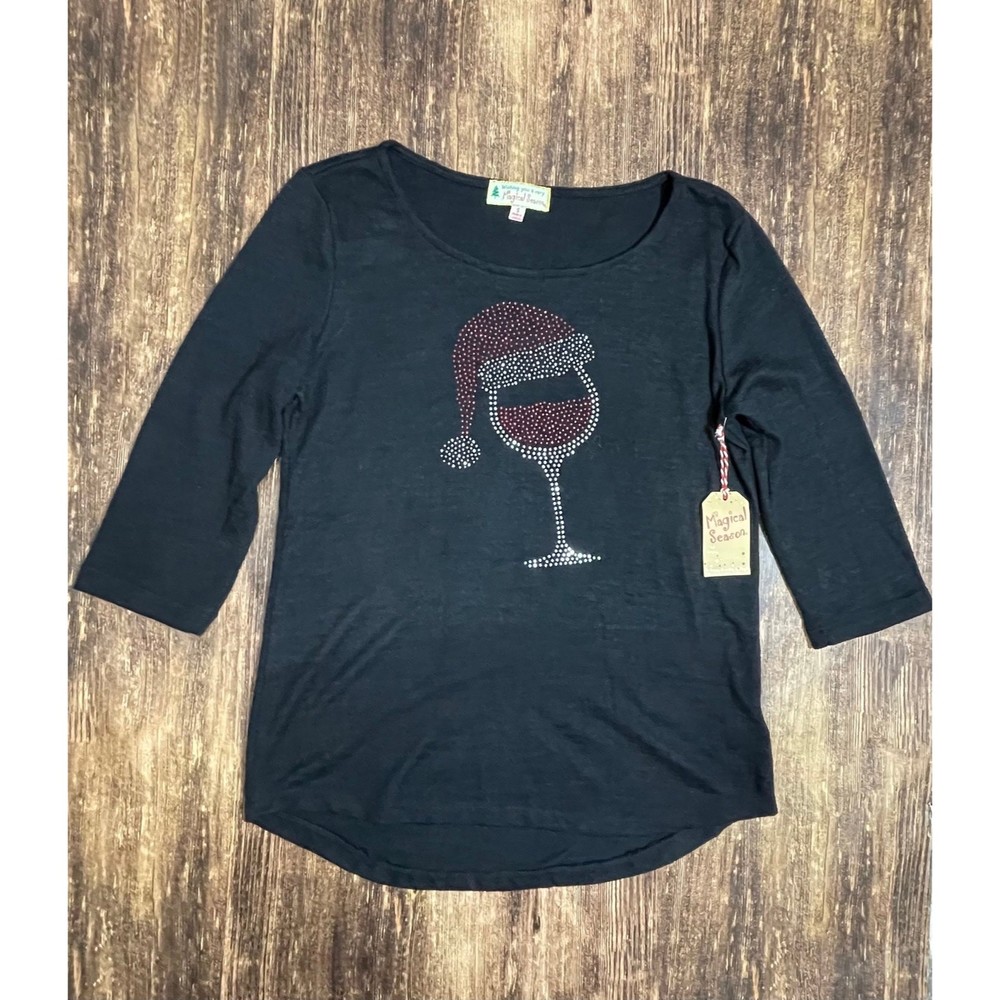 NWT Women’s Magical Season Santa Wine Glass top size SMALL